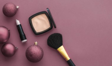 Makyaj ve kozmetik ürünleri. Güzellik markası Noel Sali için.