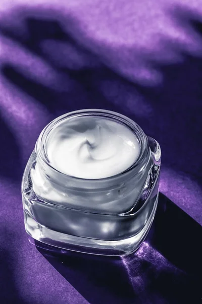 Beauty face cream for sensitive skin, moisturizing luxury spa co