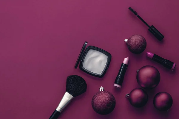 Make-up en cosmetica product set voor beauty merk Kerst sal — Stockfoto