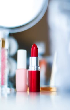 Makyaj malzemeleri makyaj malzemeleri makyaj masası, ruj, f