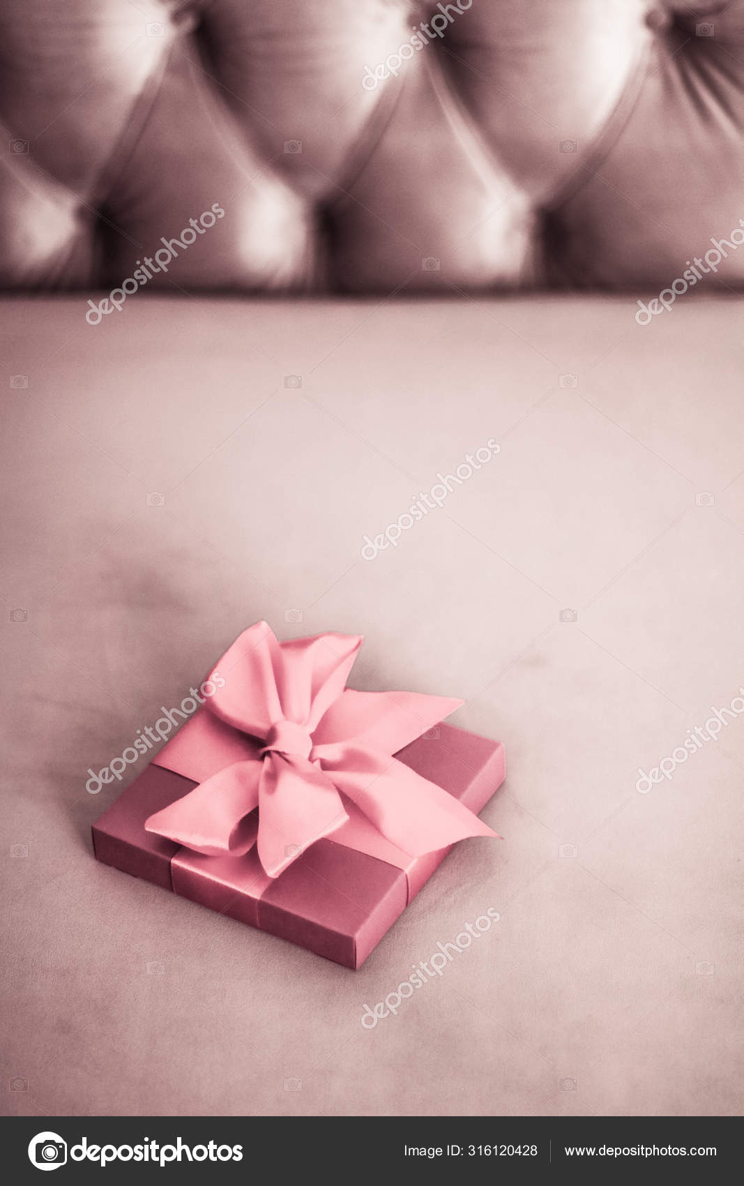 Vintage Luxury Holiday Blush Pink Gift Box With Silk Ribbon