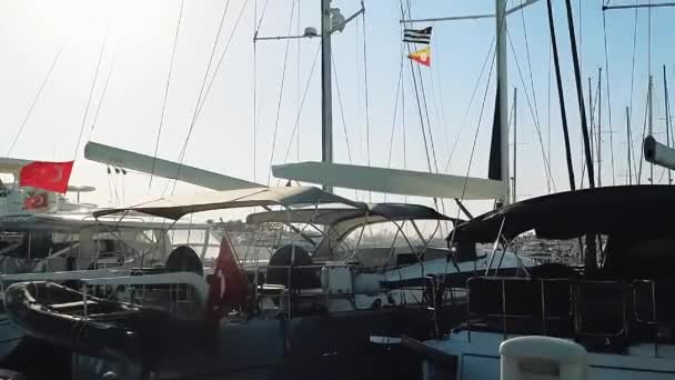 Yalikavakマリーナのヨットクラブ、地中海のヨット — ストック動画