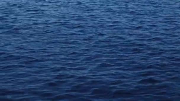 Belle mer bleue à la Méditerranée, vacances d'été Voyage et vacances 