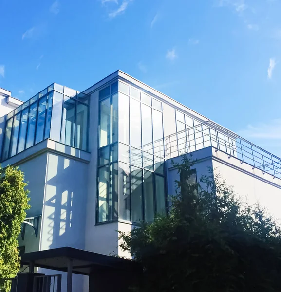 Tarihi mahallede özel bir ev.