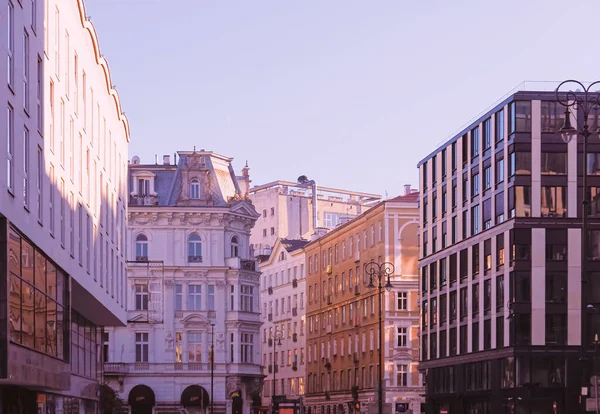 Architektura klasyczna, budynki w centrum miasta — Zdjęcie stockowe