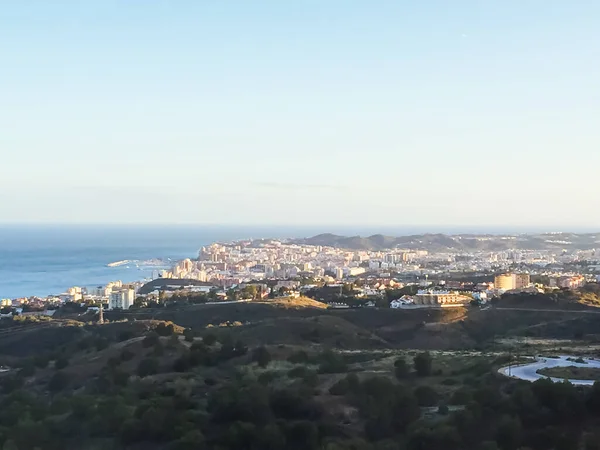 Vista aérea de la región de Andalucía en España y el mar Mediterráneo, hermosa naturaleza en verano — Foto de Stock