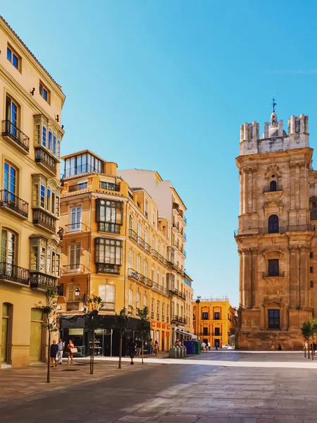 Malaga sokakları, İspanya 'nın başkenti Andalucia bölgesi, Güney Avrupa mimarisi ve tarihi binalar — Stok fotoğraf