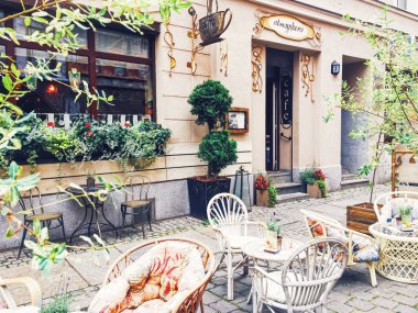 Polonya 'nın Torun kentindeki eski bir restoranda.