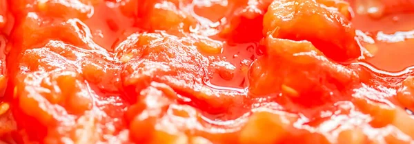 Cozinhar molho de tomate, close-up legumes cozidos no vapor para cozinhar livro ou comida blog fundo — Fotografia de Stock