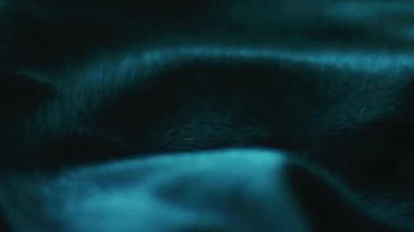 Moda markası için zümrüt parlak kumaş dokusu. Tatil arkaplanı, tekstil yüzeyi ve lüks malzeme olarak.