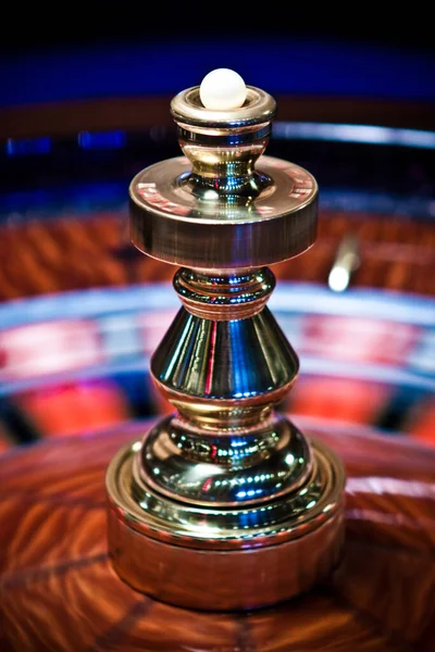 Roulette wheel in casino, gambling ad — Stock Photo, Image