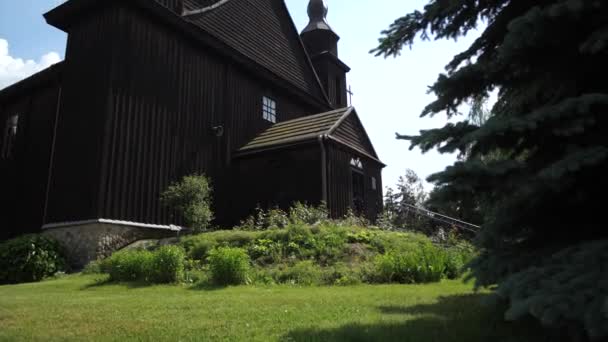 Ancient wooden church. Panorama camera bottom up. 4K Slow Mo — Stock Video