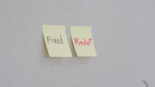 Somebody Write Text Mean Success Sticky Note Board Workplace — Stock Video