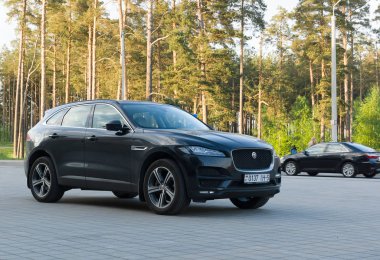 Borisov, Beyaz Rusya - 09 Mayıs 2018: güçlü araba park yerinde