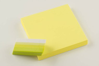 notlar ise eğitim ve iş yapmak için etiketleri kümesi