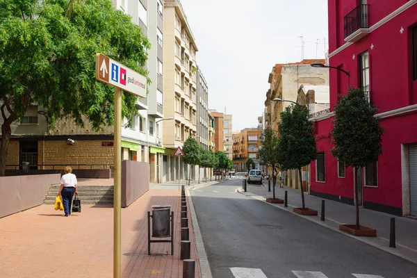 Paseo por la ciudad de Reus — Foto de Stock