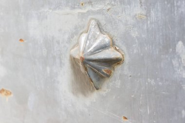 güçlü bir ortaçağ kapı çeşitli unsurları