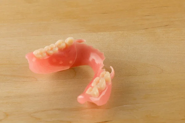 Large image of a modern denture — Stock Photo, Image