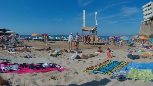 Salou Spagna Agosto 2017 Mare Con Turisti Vacanza Nella Città — Video Stock