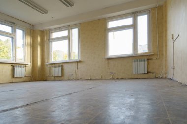 onarım ihtiyacı dairede oda