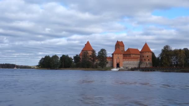 Trakai Litauen Oktober 2016 Die Burg Trakai Auf Den Seen — Stockvideo