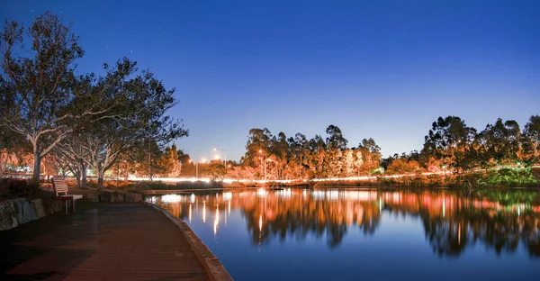 Озеро Озеро Озеро Спрингфилд Город Ипсвич Штат Квинсленд Сумерках — стоковое фото