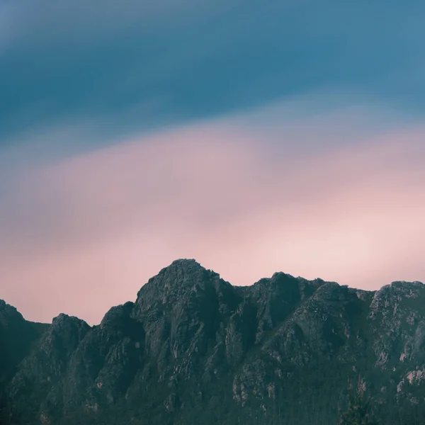 Гора Роланд в Тасмании в течение дня . — стоковое фото