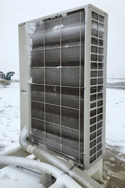 Air Conditioner Outdoor Unit Winter Time — Stock Photo, Image