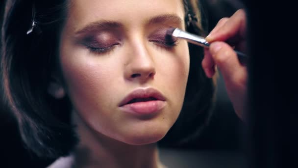 Partial View Makeup Artist Shading Liquid Brown Eye Shadow Model — Stock Video