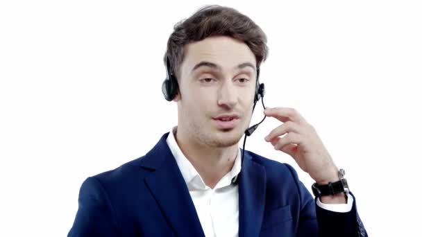Beyaz Izole Kulaklık Konuşan Neşeli Çağrı Merkezi Operatörü — Stok video