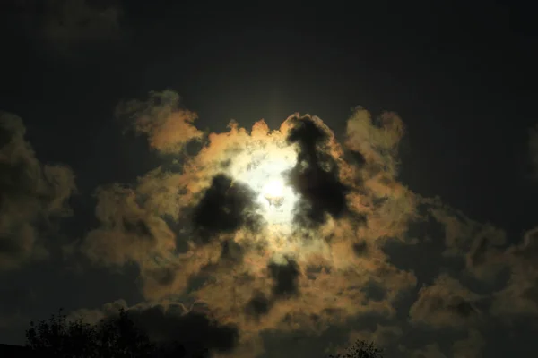 Magnífica Vista Del Sol Las Nubes —  Fotos de Stock