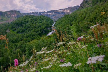 dağ gölleri Kafkasya'da