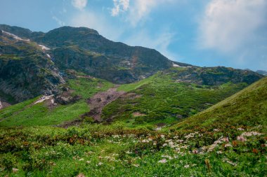 dağ gölleri Kafkasya'da