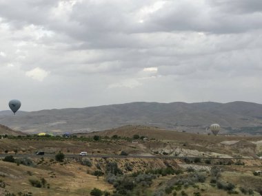 balonlarla Kapadokya'ya seyahat