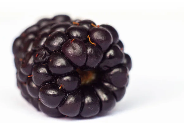 Απομονωμένα Βατόμουρα Φρούτα Από Βατόμουρο Απομονωμένα Λευκό Φόντο Διαδρομή Αποκοπής — Φωτογραφία Αρχείου