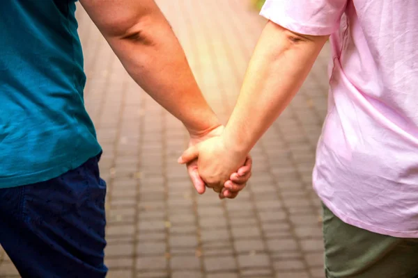 Senioren Man Vrouw Houden Handen — Stockfoto