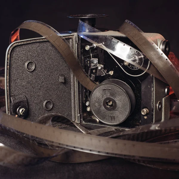 Close Old Film Insides Vintage Movie Camera Table — Stock Photo, Image