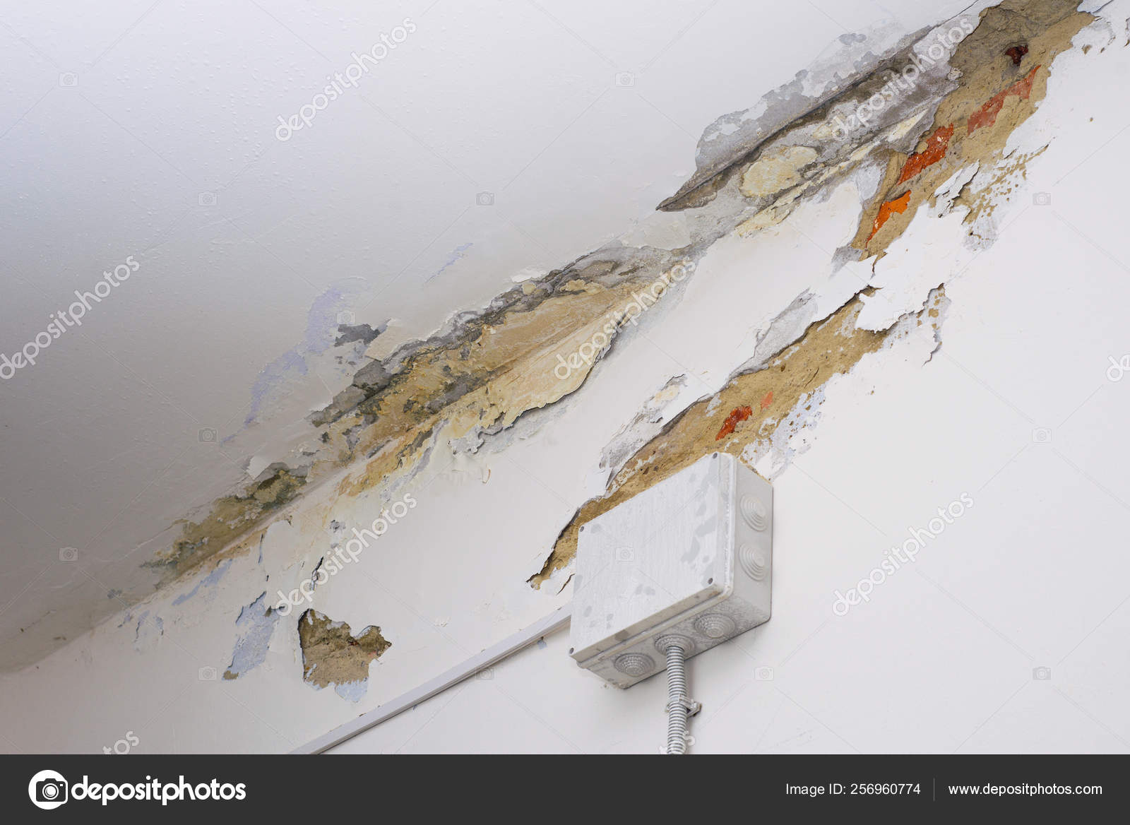 Damage Ceiling From Water Pipelines Leakage Housing Problem