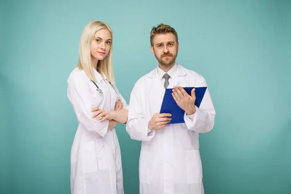 Friendly Male and Female Doctors. Happy medical team of doctors. — Stock Photo, Image
