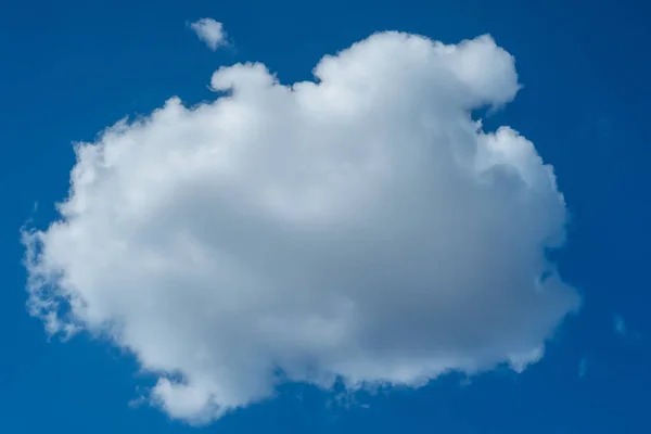 Cielo con hermosas nubes tiempo naturaleza nube azul —  Fotos de Stock