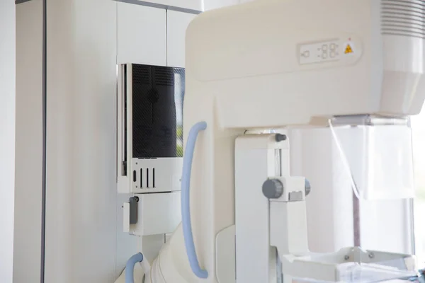 Close-up the new equipment of mammalogy in the office of the clinic — Stock Image Close New Equipment Mammalogy Office Clinic Stock Image
