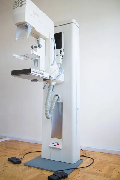 The new mammalogy equipment in the office of the clinic — Stock Image New Mammalogy Equipment Office Clinic Stock Photo