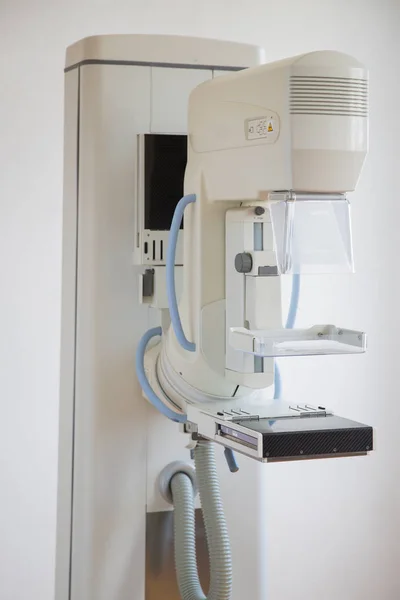 The new mammalogy equipment in the office of the clinic — Stock Image New Mammalogy Equipment Office Clinic Stock Photo