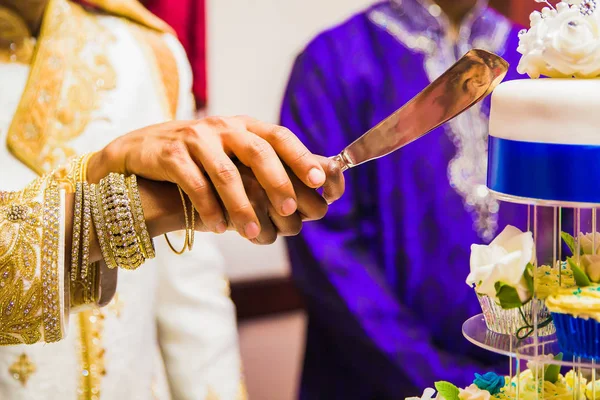 Close Newlyweds Holding Knife Cutting Cake Indoors — Stock Photo, Image