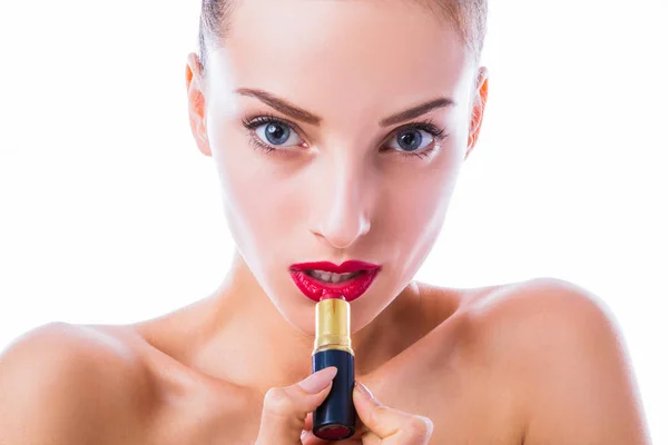 Nahaufnahme Göttliche Frau Bedeckt Roten Lippenstift Auf Ihren Lippen Auf — Stockfoto