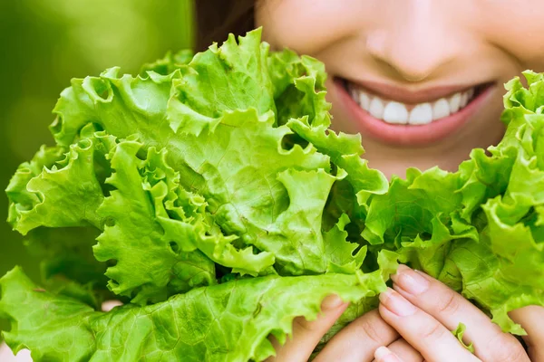 Close Lettuce Hands Smiling Woman Outdoor — Stock Photo, Image