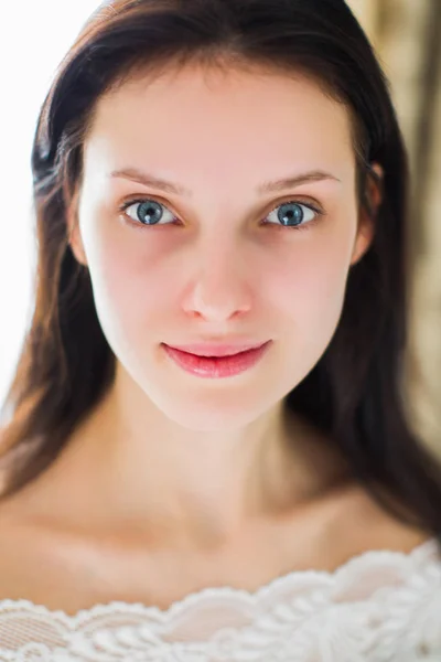 Foto Cara Niña Sin Maquillaje — Foto de Stock