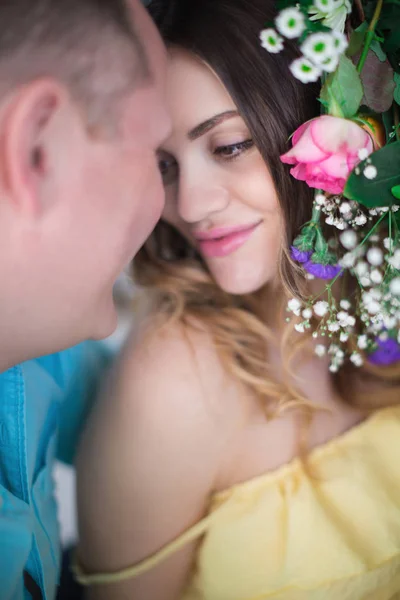 Portrait Young Romantic Couple Embrace Look Each Other — Stock Photo, Image