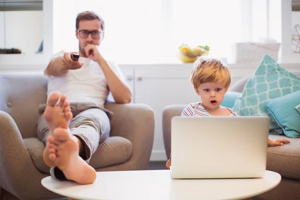 Cute Little Son Who Watching Laptop Room Young Father Who — Stockfoto