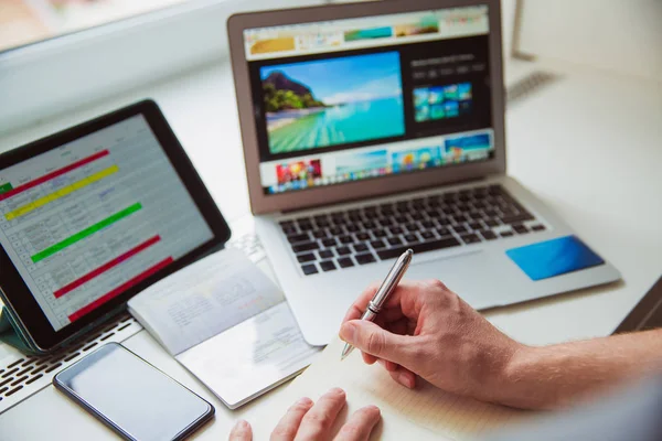 Photography Hands Man Who Writing Something Notebook Table Working Indoors — Stok Foto